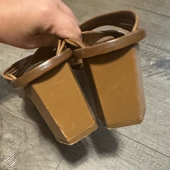 Tory Burch Strappy Block Heel Sandal Brown 9 - Picture 5 of 7